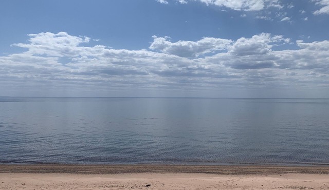 Private Beach and Endless Water