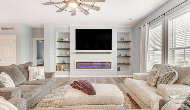 Private Beach & Deck: Bayfront Home in Hayes!