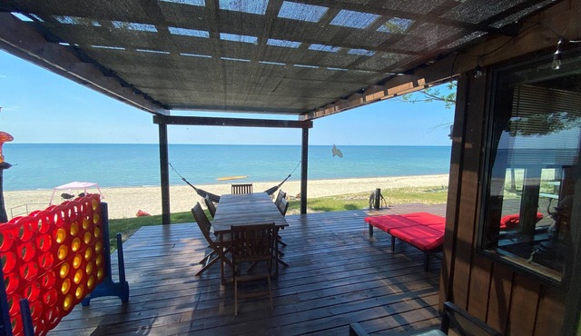 Private Beach Front, Cottage - Heart Rock Haven - Port Austin - Sunset Haven