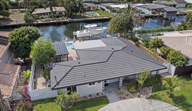 Private Beach House, Heated Pool & Spa, Private Beach, 75' Boat Dock - MUST SEE!