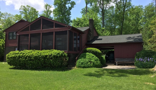 Private Beachfront Home with Beautiful Bay View