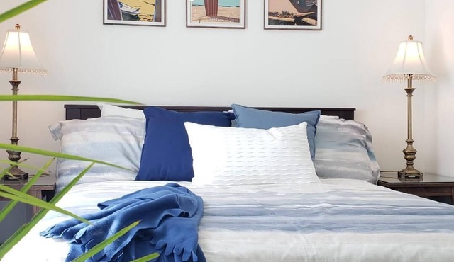 Private, beachy, cozy, welcome to California!