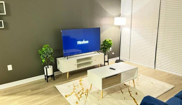 Private Bedroom Fountain Square - Shared