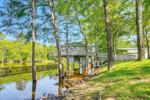 Private Boat Launch! Riverfront Jefferson Retreat