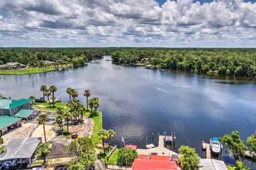 Private Boat Ramp! Fun-Filled Homosassa River Home