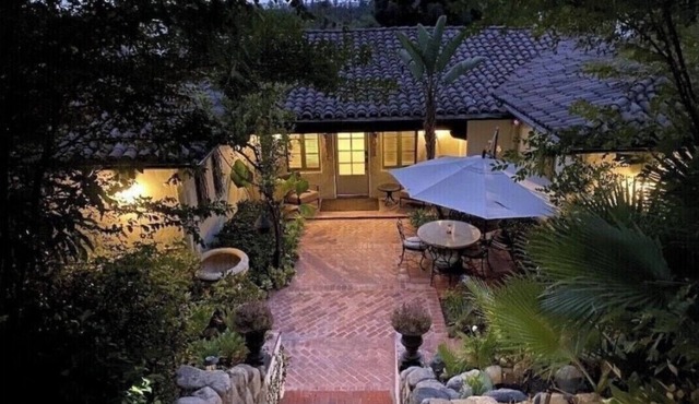 Private Bungalow @ 5 Stars Resort 1 room 1 bath luxury suite with parking