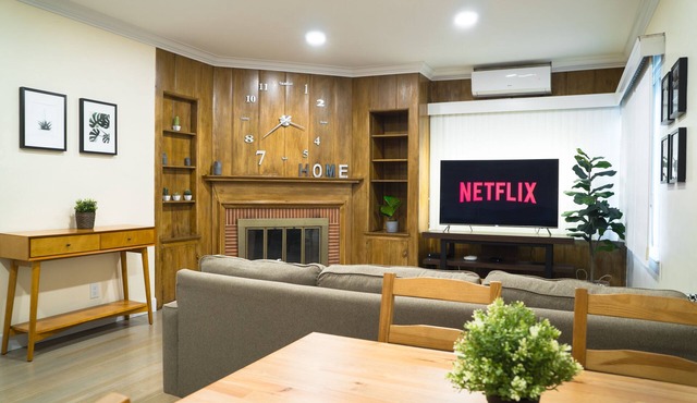 Private Bungalow - Quiet & Convenient in Pasadena