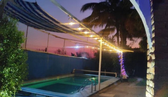 Private bungalow with pool 14 people