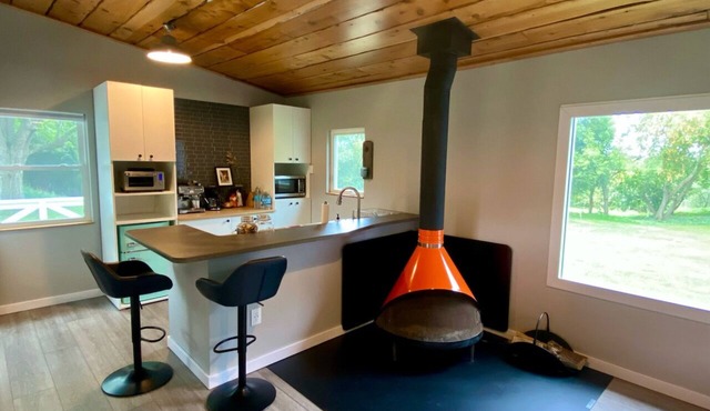 Private Bunkhouse on Small Charming Family Farm