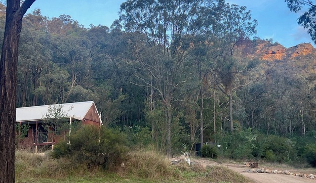 Private bush retreat in Hunter Valley Wine Country.