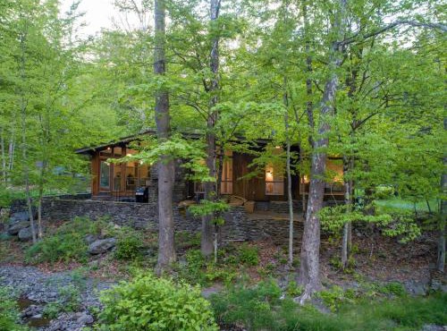 Private Cabin by River with Fireplace