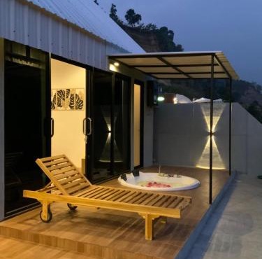 Private Cabin
