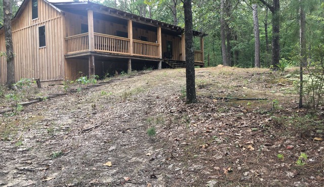 Private Cabin Minutes to Sardis Lake/Crappie Fishing/Ole Miss Football Games
