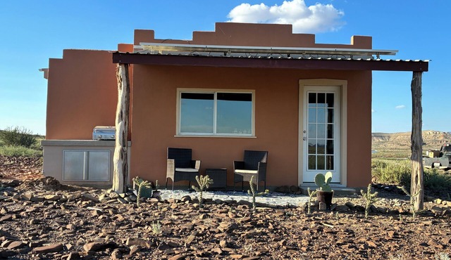 Private Cabin Near Big Bend National Park