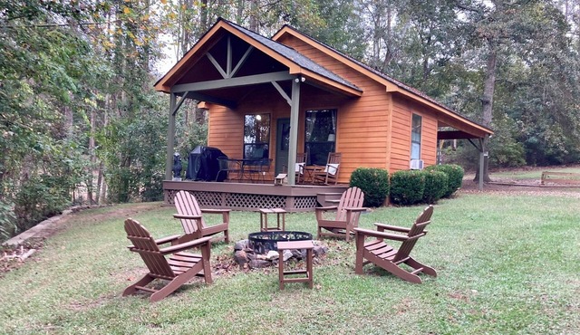 Private cabin on water with amazing sunsets, fish from your dock with boat slip!