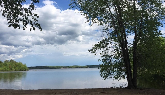Private Camp on 200 feet of lake front