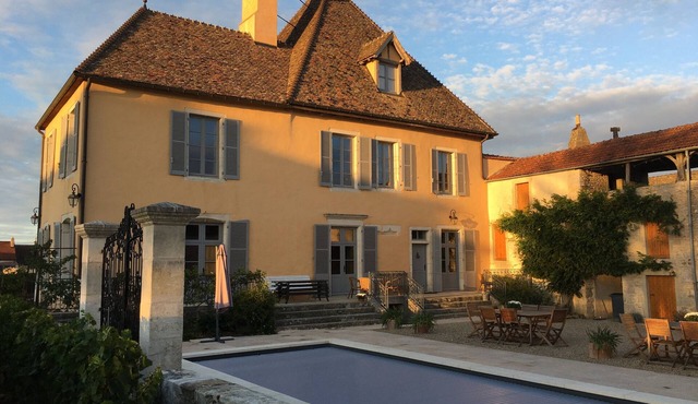 Private Chateau with swimming pool