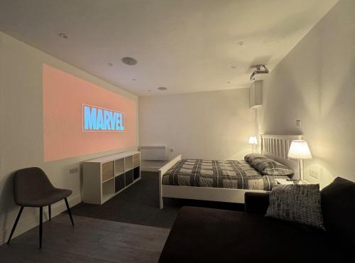 Private cinema studio guest house with garden