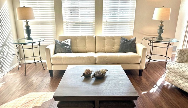 Private Clean Townhome with Attached Garage