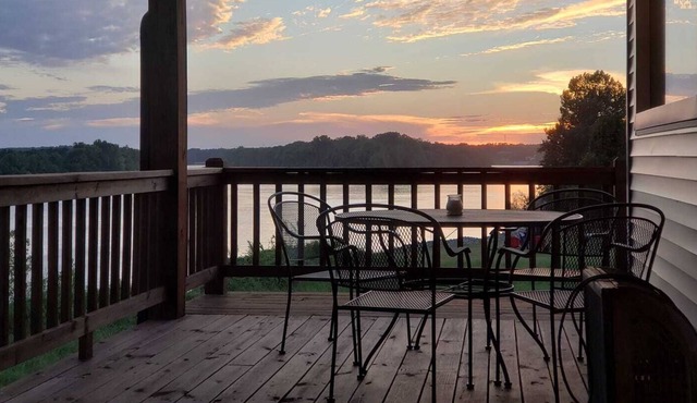 Private community boat ramp & only 20 minutes from Pickwick Dam