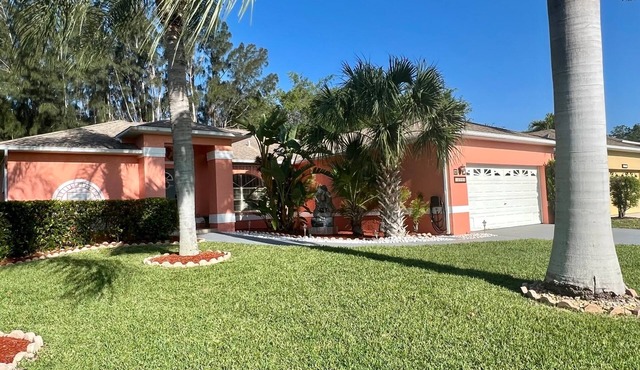 Private community just 15 minutes from the beaches