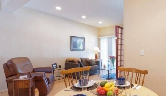 Private Condo - Walk to UCLA - Resort Style Living