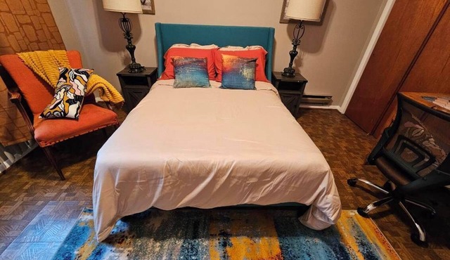 Private Corporate Suite DC East, Maryland 1BR1BA PrinterFaxDesk in Private Room