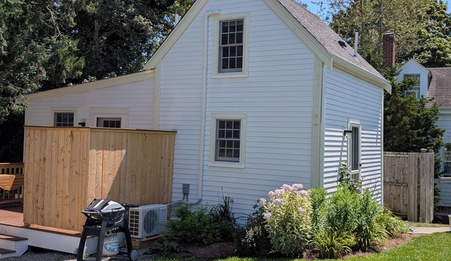 Private Cottage Close to Town CS0047