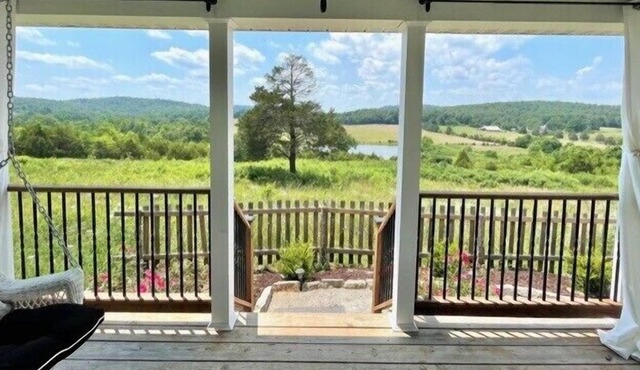 Private Cottage, King Bed, Kitchenette, Views for mile, Bon Fire, Hike, Fish