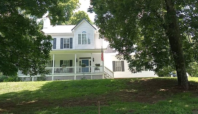 Private country bed and breakfast