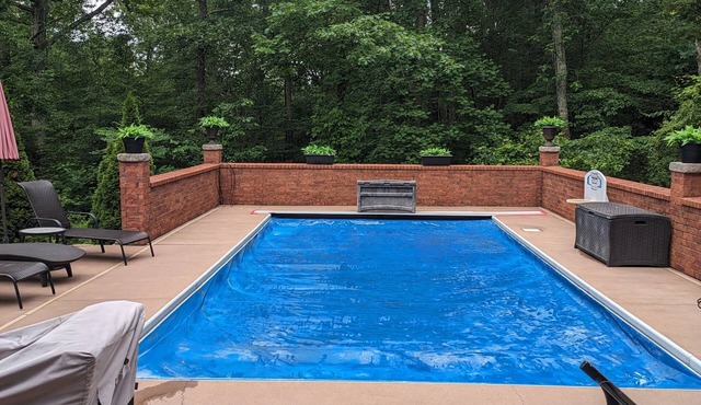 Private Country Getaway 20 minutes from downtown Louisville, KY