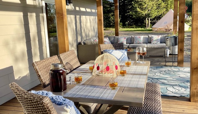 Private Countryside Home & Seasonal Glamping Tents - ZEBRA Farm tour!