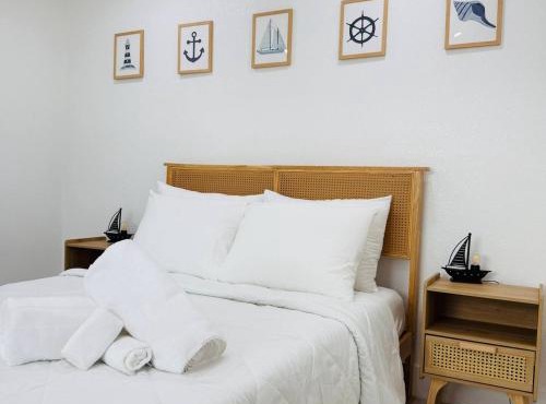 Private, cozy, beach guest-suite C