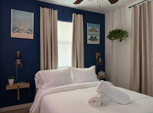 Private, cozy, beach guest-suite B