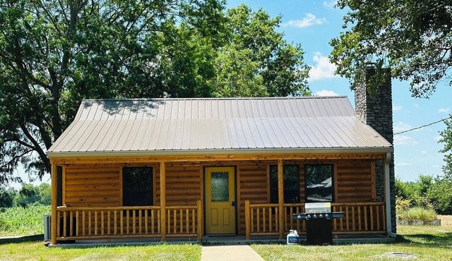 Private Cozy Cabin on Bourbon Trail with Hot Tub