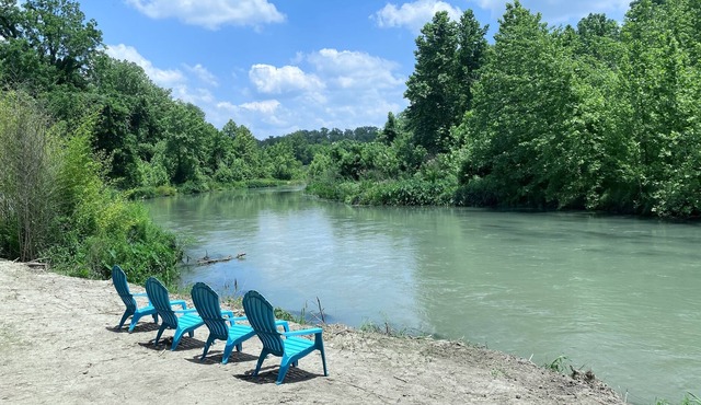 Private, cozy riverfront house! Peaceful, quiet, nature, & views!