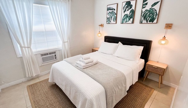Private cozy Suite/BEACH within 5 miles