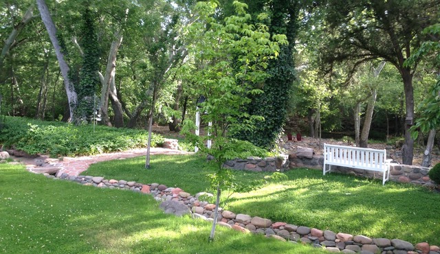 PRIVATE CREEK FRONT - In Heart of Sedona on a 4 Acre Orchard steps to Oak Creek