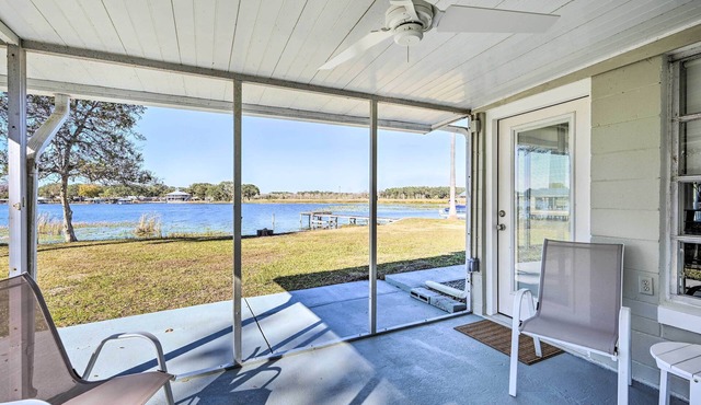 Private Dock + Grill: Sunny Lake Weir Retreat!