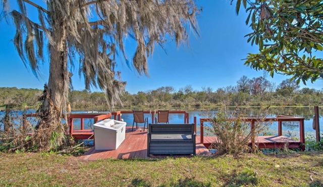 Private Dock Lake Rousseau Retreat!