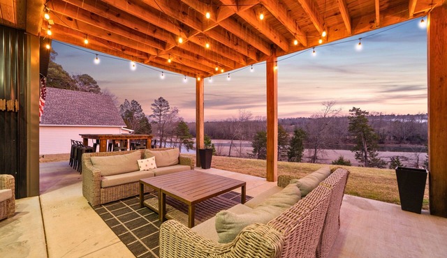 Private Dock & Pool | Volleyball | Sleeps 24!