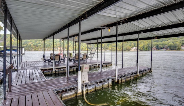 Private Dock! Waterfront Group Haven in Camdenton
