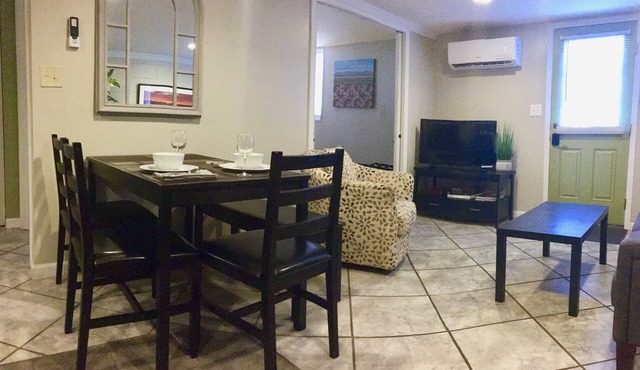 Private, Dog-Friendly Asheville APT. Minutes to *Downtown, River Arts, Biltmore*