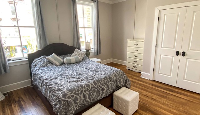Private Downtown Charles Town Condo w/Laundry Above Abolitionist Ale Works #202