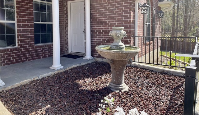 Private Duplex in the Forest w/ Fire Pit, Patio and Garden View near Lake Conroe