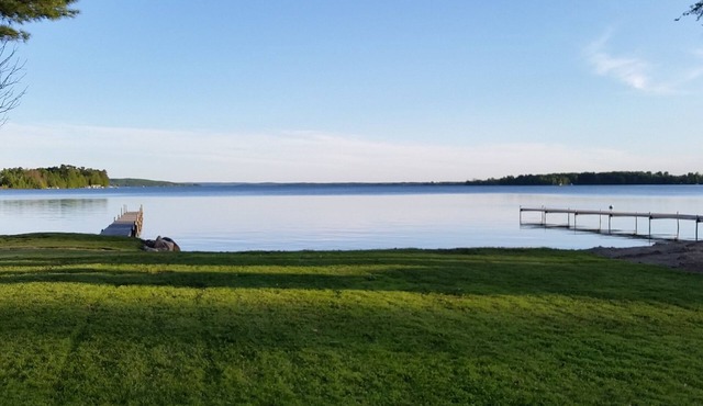 Private Elk Lake waterfront home, Taking reservations for 2026/8/8 now available