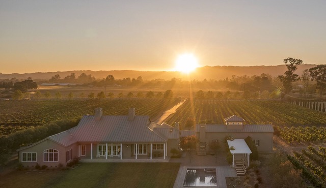 Private Estate on Vineyard - The Attune Estate