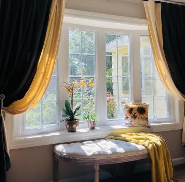 Private Estate, Walk to Princeton Downtown, 3-Bedrooms 2-Bath with Free Parking