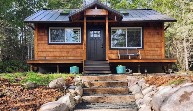Private Evergreen Hideaway