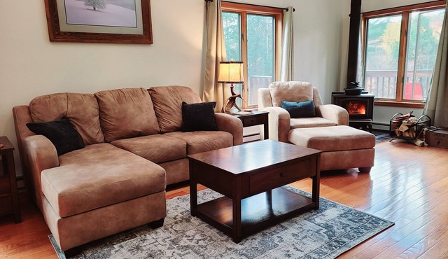 Private family home! 4 miles to Windham Mtn!